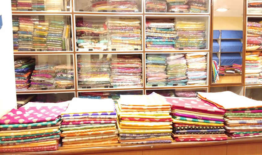 Khesh Saris